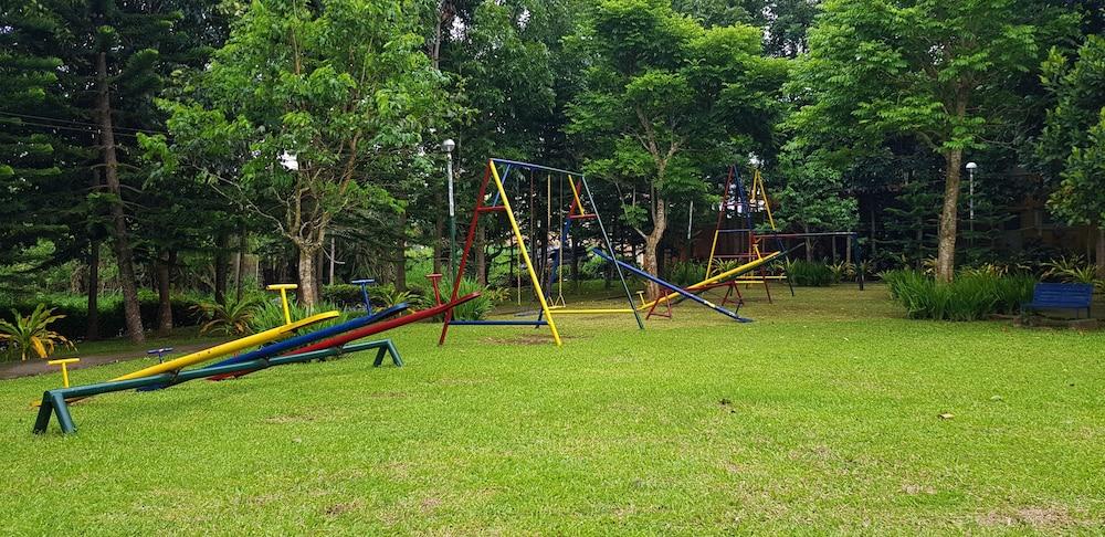 Tagaytay Summer House Tagaytay City Bagian luar foto